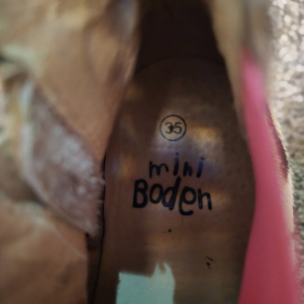 Mini Boden Pink Animal Print Boots